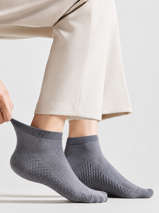 AeroMesh Nimbus No-Show Socks
